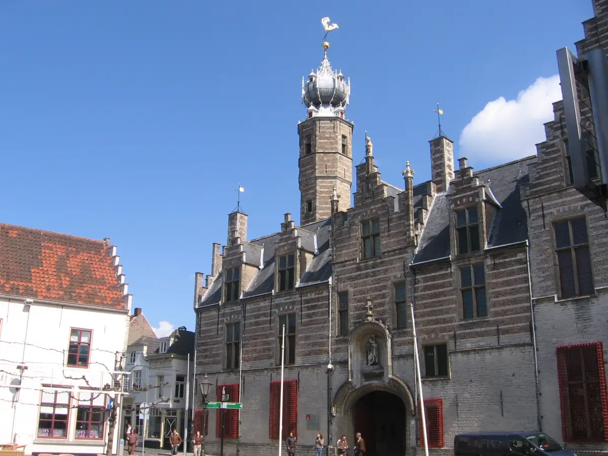 Het Markiezenhof in Bergen op Zoom. Rechtenvrije foto, CC BY-SA 3.0.